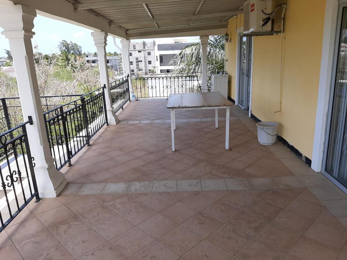 Apartamento Dino 2 Trou aux Biches Exterior foto